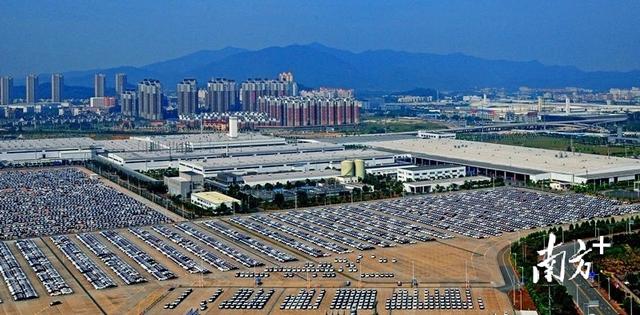 首届大湾区全球招商大会举行，广州花都签下2个世界500强项目