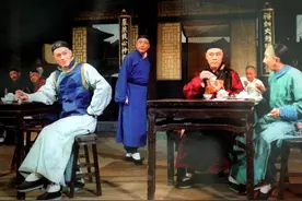 北京人艺表演艺术家郑榕逝世图片