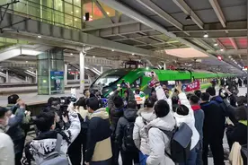 新成昆铁路全线通车，时隔52年再次穿越“地质博物馆”图片