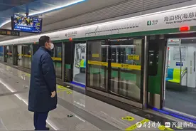 地铁4号线今天开通啦！7条地铁初步成网托起“轨道上的青岛”图片