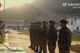 武警官兵冬季大练兵超燃混剪图片