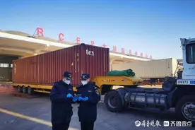 RCEP青岛大港海关查验中心启用半年，监管日韩航线100航次图片