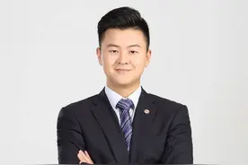 致敬平凡力量沈东：徒手接住坠楼女童，“换做谁我相信都会上前”图片