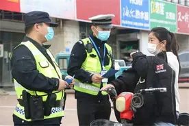 2022年，德州公安交警向群众汇报！图片