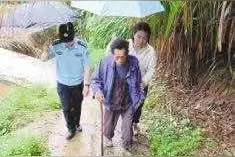 时评 | 95后清华毕业女生成“带货书记”！  带出新理念，展现青春担当图片