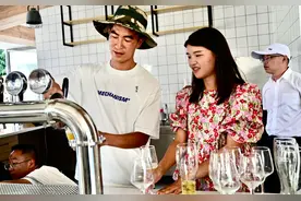 将贫困村打造成“云中乐谷” 云南女婿成为乡村CEO图片