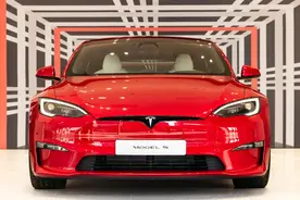 “纯电极佳代表”Model S Plaid来南京啦！图片