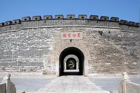 孔子：弟子心中如日月图片