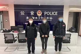 叛逆少年因痴迷游戏与母亲争吵，民警暖心劝导图片