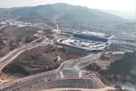 跟随镜头去看看济莱高铁章丘南站长啥样！图片