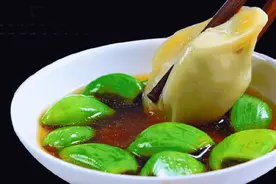 壹粉食堂|超简单腊八蒜做法来喽！脆绿爽囗又下饭，咬一口嘎嘣脆图片