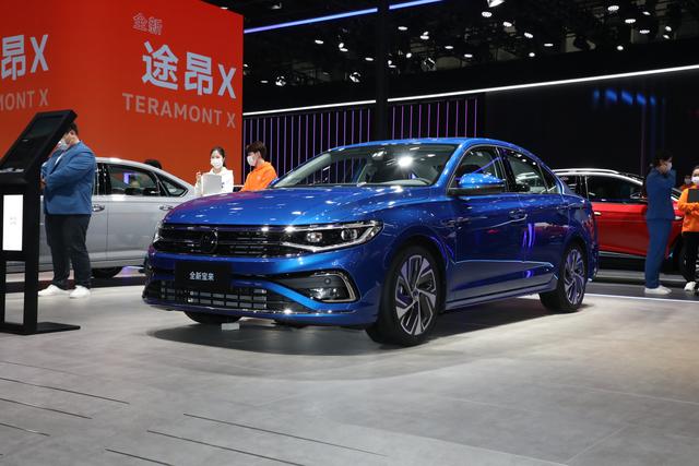 全新一代宝来实拍，颜值不逊色速腾，新增1.5T，或年初上市