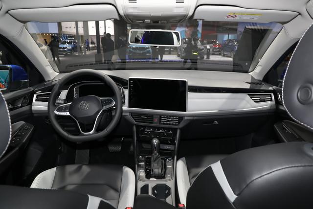 全新一代宝来实拍，颜值不逊色速腾，新增1.5T，或年初上市