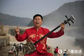 【人物】一把三弦27年未曾放，“九腔十八调”的民间说书匠——乔仰文图片