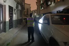 居民区总有人半夜“拉车门”，得知真相后，他连连道歉……图片