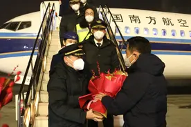 再次刷新国内航空运输飞行安全记录！  南航新疆分公司实现2022飞行和空防安全年图片