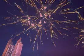 泰国举办跨年烟花秀，期待中国游客赴泰旅游图片