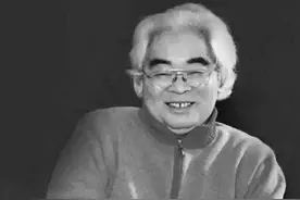 他说“人多的地方不要去”，在江南忆油画家潘鸿海先生图片