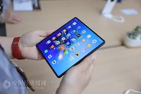 “中国创新”加速，产业链加码，2023将成折叠屏爆发年？图片