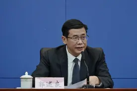 新闻发布会|农村地区老年人如何做好个人防护？怎样科学用药？专家这样说图片