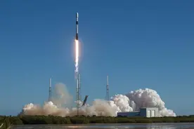 SpaceX猎鹰9号一箭114星，成功完成2023年世界首次航天发射图片