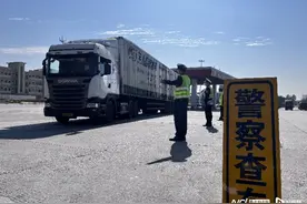 春运首日：广州交警已设置查车点，重点管控车流量大的高速路图片