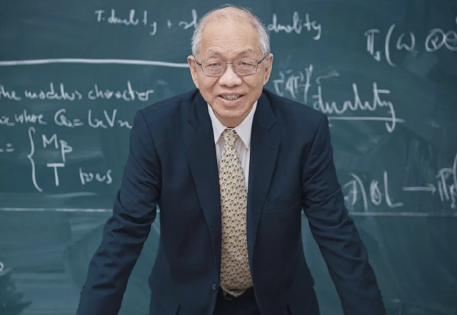 丘成桐：做学问“无问东西”，是父亲留给我的财富