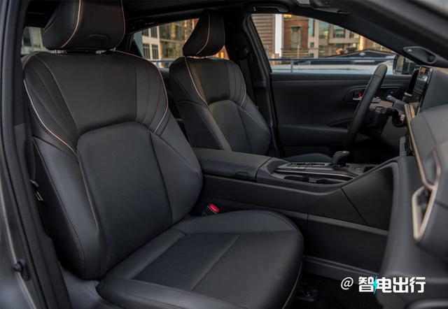 皇冠全新SUV曝光！动力比保时捷Macan还强，最快年内进口引入