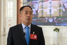 聚焦临沂两会丨人大代表石学东：加快乡村产业振兴 让群众参与到、看得到、感受到图片