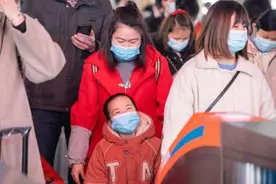 买火车票如何添加免费乘车儿童？操作指南请查收图片