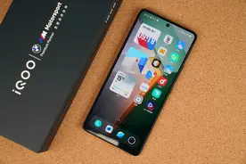 iQOO 11评测：双旗舰芯片加持，影像与性能再次进化图片