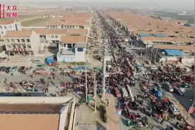 古老集市的现代“烟火”：莱州沙河大集图片