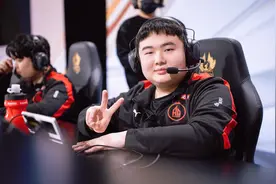 一年多时间完成“三级跳”，未央在AG感受到温暖｜专访图片