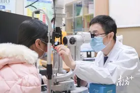 9岁东莞女孩近视800度，配镜前检查视力竟正常图片