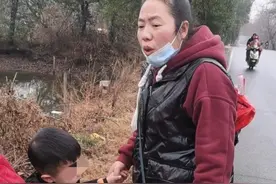 ​中学老师回访4岁小男孩，背后故事很暖心图片