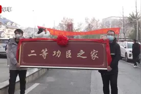 最牛“新年礼物”！火箭军某部把立功喜报送到42个城市图片