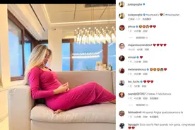 🤎博格巴妻子晒孕肚宣布喜讯，两人将迎来第三个孩子图片