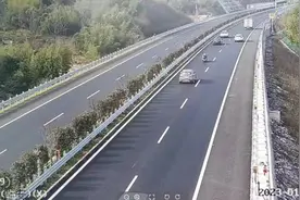 春运以来，不少摩托车闯入杭州高速辖区，都被劝返图片