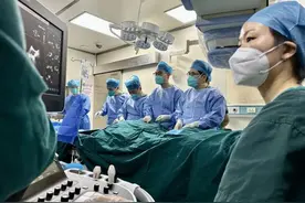 “小夹子”解决二尖瓣反流！重庆完成首例经导管钳夹术图片