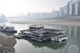 关注春运｜@广大游客 登船出游不能携带烟花爆竹图片