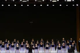 鸿兔大展端上春晚|中学生合唱版《星辰大海》，美妙动听超级治愈图片