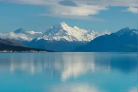 交广夜听｜莎士比亚《李尔王》：离人性越近，离人就会越远图片