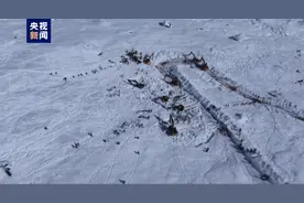 西藏林芝雪崩已致13死，堆积区救援通道打通！现场画面曝光图片
