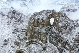 千城胜景｜河北易县：初雪染白狼牙山 银装素裹入画来图片