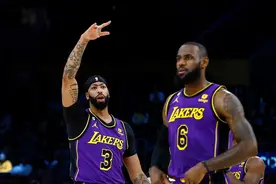 曝戴维斯可能会在湖人下周客场之旅前复出图片