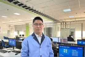 保障12345市民热线7*24小时畅通，他们五年春节坚守在通信网络重保一线图片