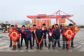 视频 | 2023，健康平安！济宁能源跃进港给大家拜年啦图片