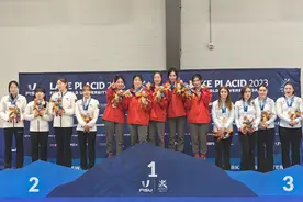 中国队逆转韩国队夺金！图片