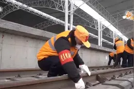 过年｜一粒“米石” 守护旅途图片