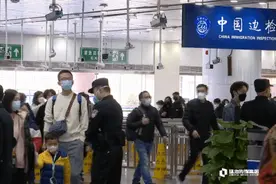 访澳游客数量创新高！拱北口岸人从众！多图直击！图片